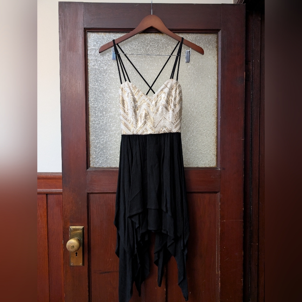 Tobi Sophisticated Sparkle Dress